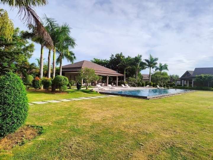 Preselling beach villas in danao city cebu