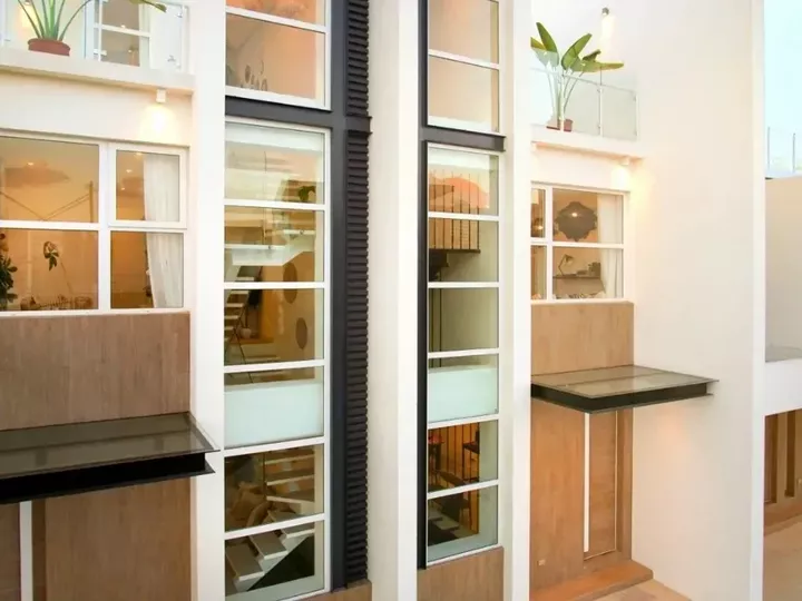 3storey townhouse for sale in Quezon City