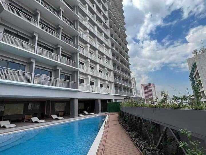27.28 sqm 1-bedroom Condo For Sale in Makati Metro Manila