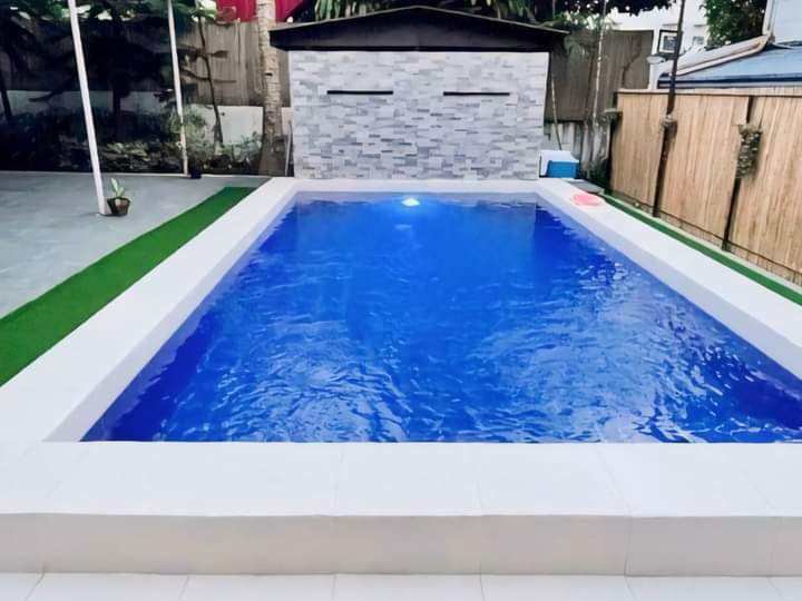 8-BEDROOMS INCOME GENERATING AIRBNB VILLA WITH THERMAL POOL IN TAGAYTAY NEAR SKYRANCH