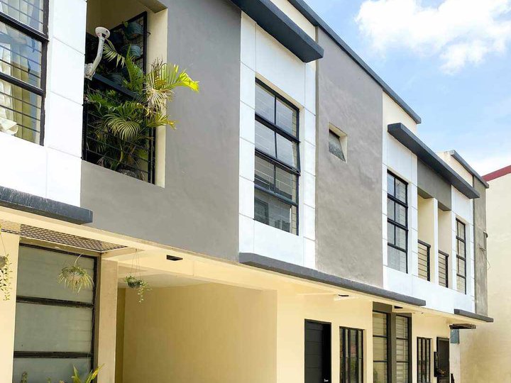 RFO Townhouse Combine unit in Quezon City near in Mindanao Avenue