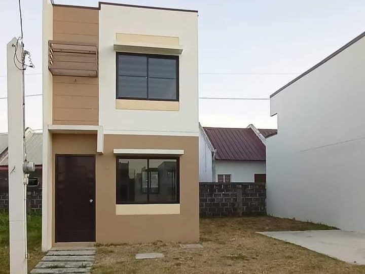 Provision 2 bedroom Single attached House and Lot Forsle