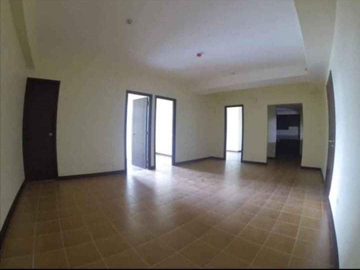 RFO 3BR 77sq.m Condo in Makati 30,000 per month (1.5M DP to MOVE-IN)