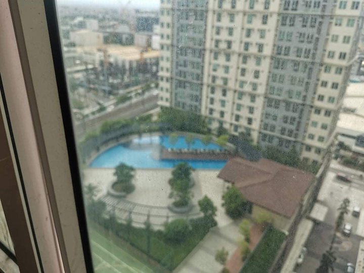 48.00 sqm 2-bedroom Condo For Sale in Makati Metro Manila