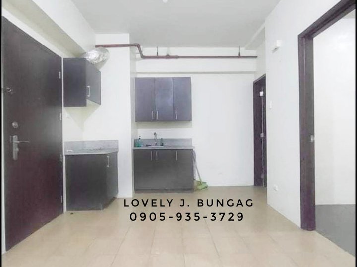 5% DOWNPAYMENT LIPAT AGAD RFO CONDO in Mandaluyong PET FRIENDLY!