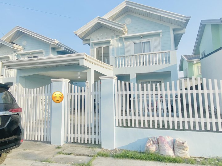 3 Bedrooms, House and lot inside Timog Residences nearest to Clark