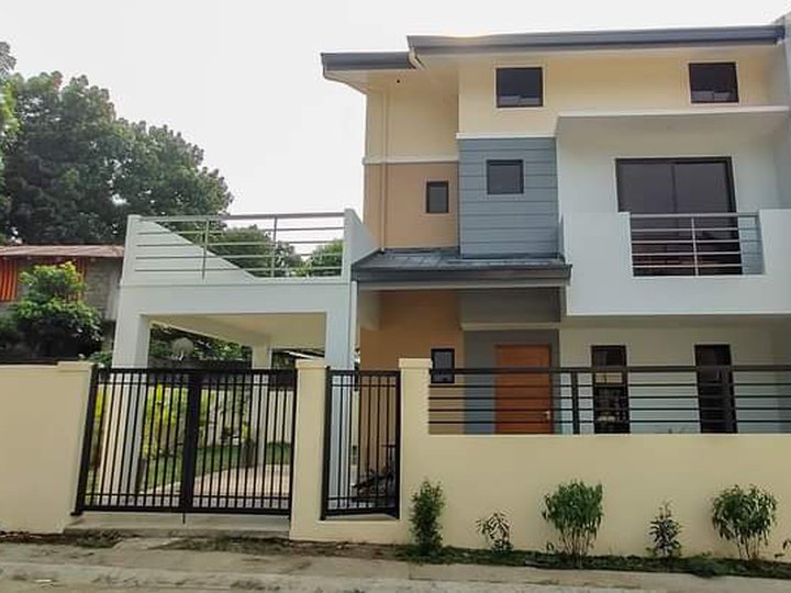 3storey single attached house for sale in Lipa Batangas