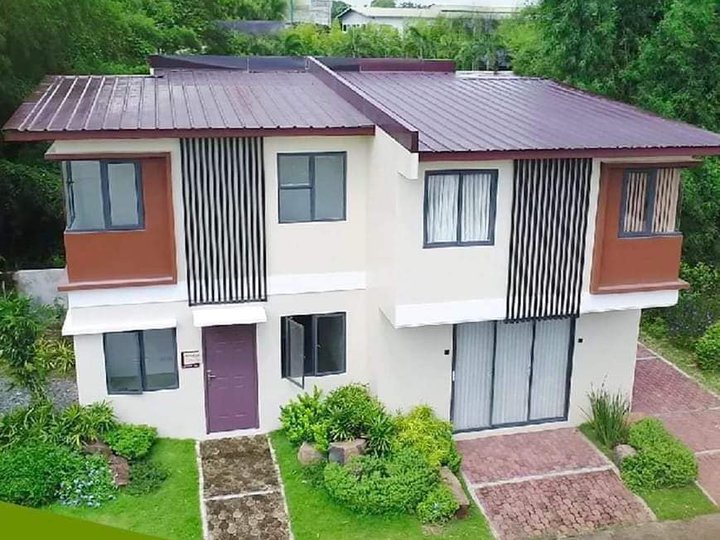 3-bedroom Duplex House For Sale in General Trias Cavite