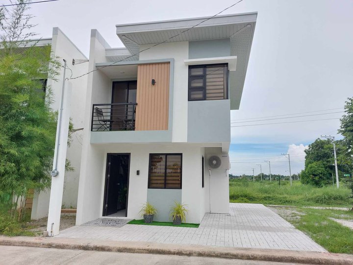 3 BEDROOM Single Attached House and Lot in Mabalacat near SM Clark