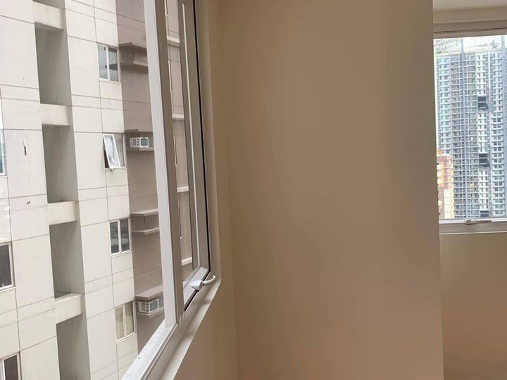 30.26 sqm 1-bedroom Condo For Sale in Mandaluyong Metro Manila