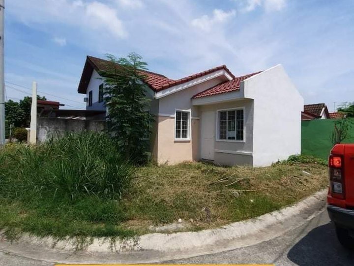 3-bedroom House For Sale in Bacoor Cavite