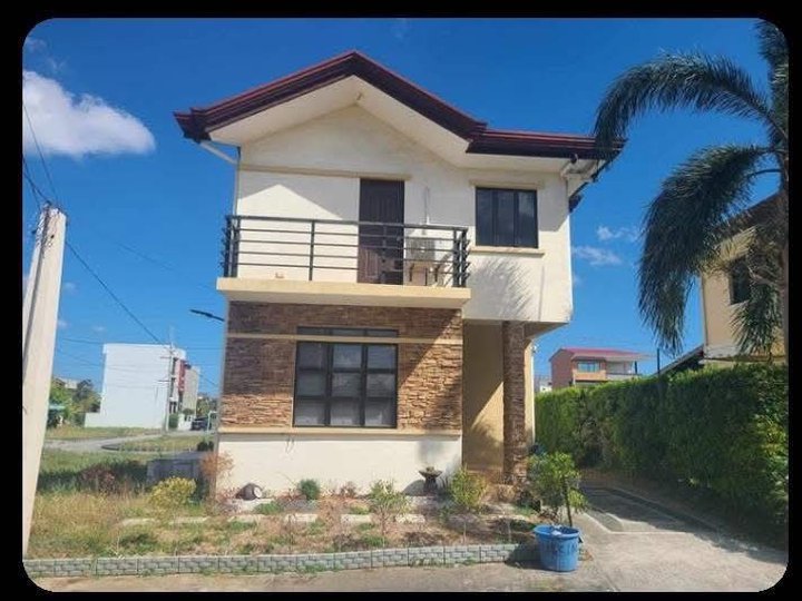 Pre-Owned Antel Grand Village 3-bedroom Single Detached House For Sale in General Trias Cavite