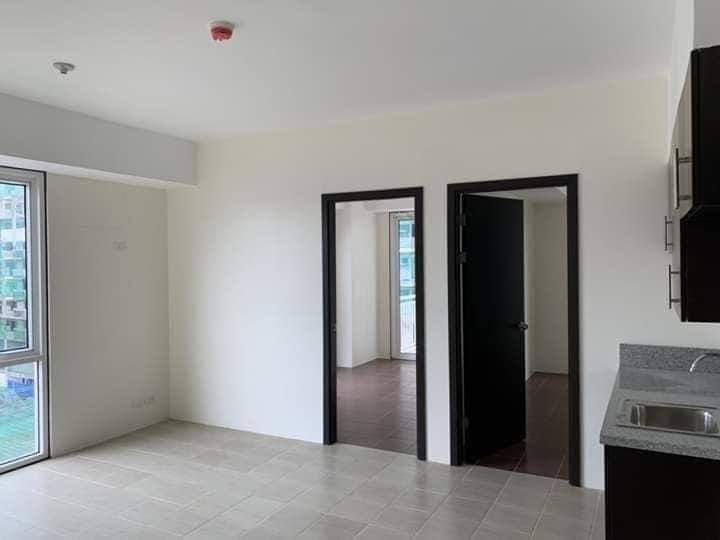 2 BEDROOMS RENT TO OWN CONDO IN MAKATI BGC NEAR NAIA