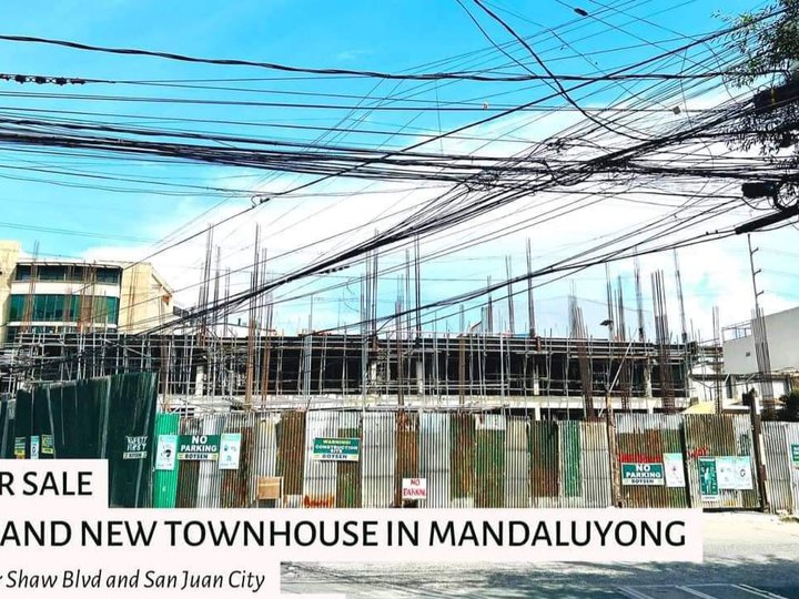 PRE-SELLING TOWNHOUSE IN SAN JUAN MANILA NEAR IN MANDALUYONG CITY