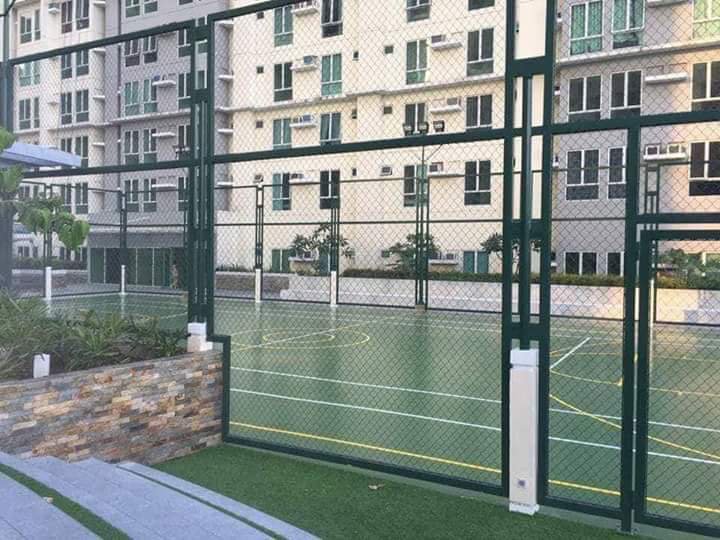For Sale 1 Bedroom Unit in San Lorenzo Place Rent to Own Condo near Mandaluyong Connected to MRT