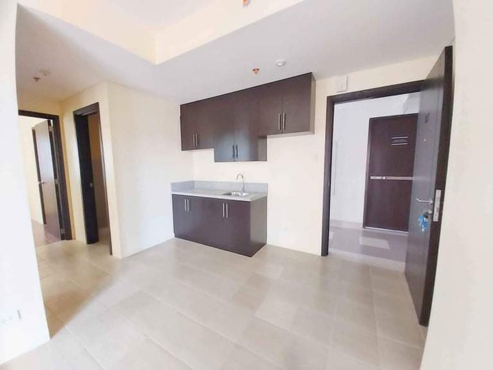 Condo in Pasig Metro Manila near Taguig BGC Makati 3 Bedroom Unit For Sale in The Rochester Garden