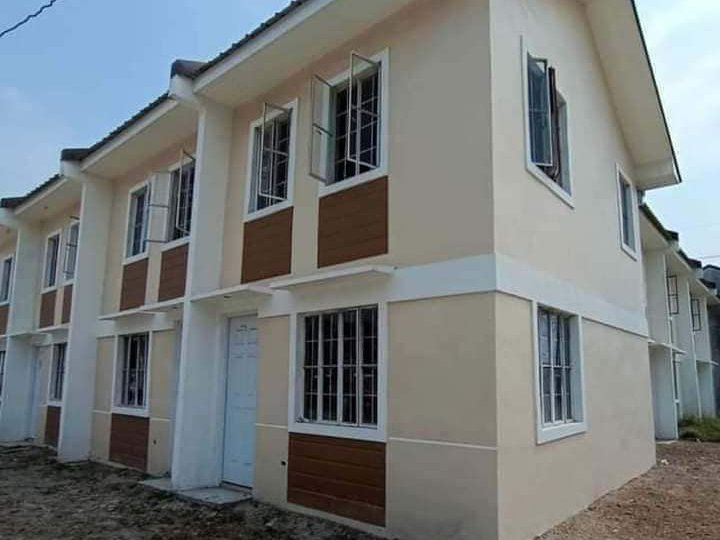 2-bedroom Townhouse For Sale in Naic Cavite