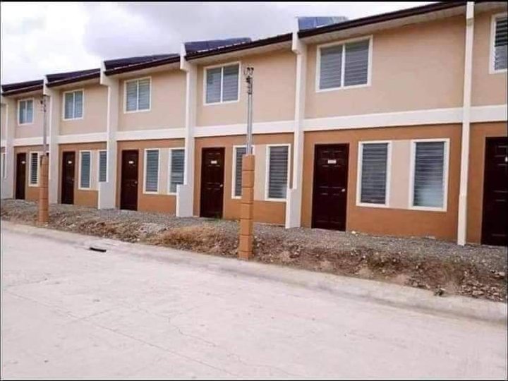 Deca home Bacolod is a pre selling units.very affordable
