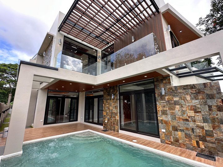 4-BEDROOMS BRANDNEW MODERN HOUSE WITH SWIMMING POOL FOR SALE IN PUEBLO DEL SOL TAGAYTAY