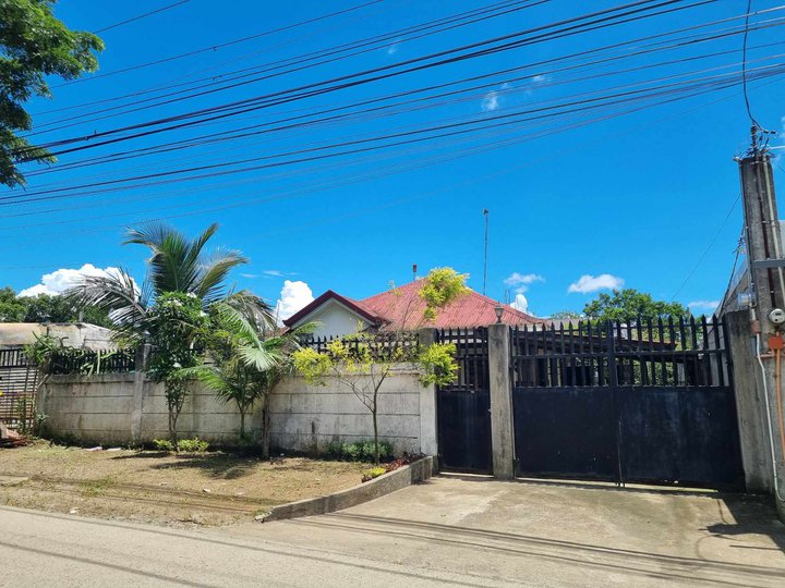 Bungalow House for Sale Very Near Tagaytay Cool Climate!