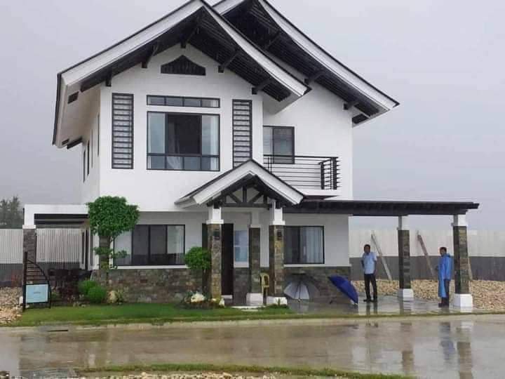 BEACHFRONT HOUSE AND LOT IN ARGAO CEBU HASSLE FREE NO REQUIREMENTS