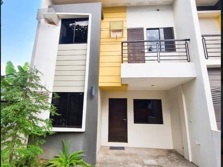 4-bedroom Townhouse For Sale in Minglanilla Cebu