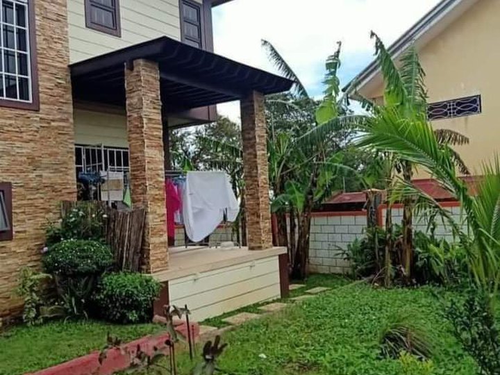 HOUSE AND LOT FOR SALE IN TAGAYTAY CITY