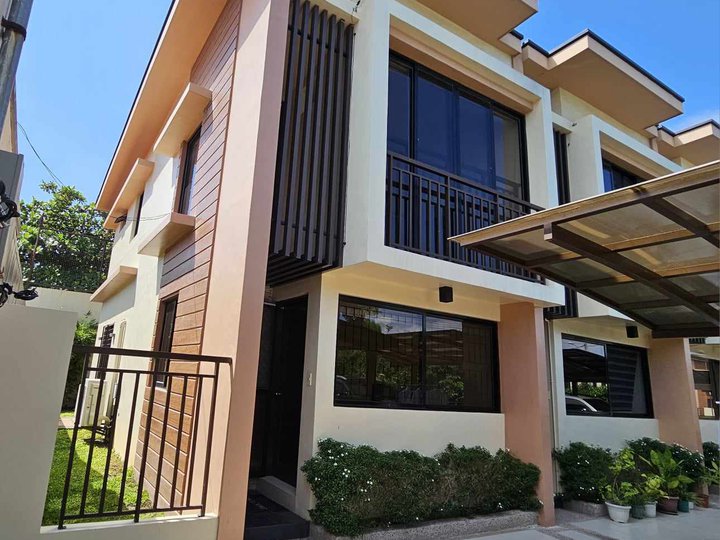 RFO 3 Bedroom Executive Townuouse in Las Pinas For Sale