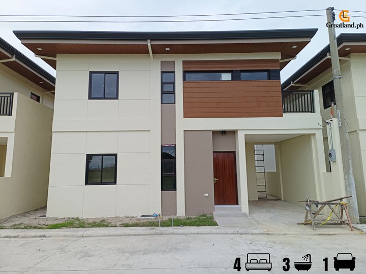 Single attached 4bedrooms ready for occupancy . Krystal homes,alasas