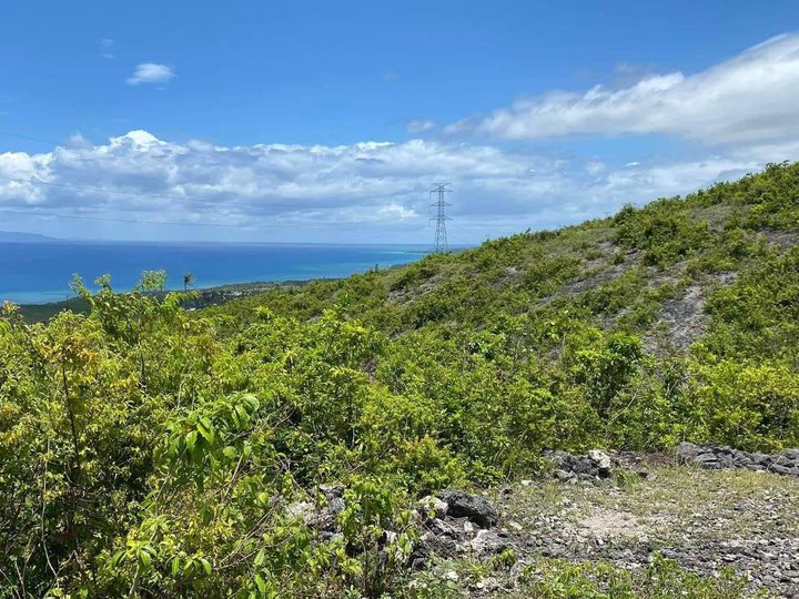 Overlooking seaview lot