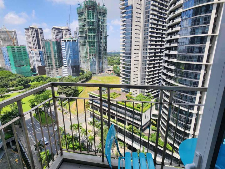 2 Bedroom with Parking and Maids Room inside BGC near SM Aura and High Street