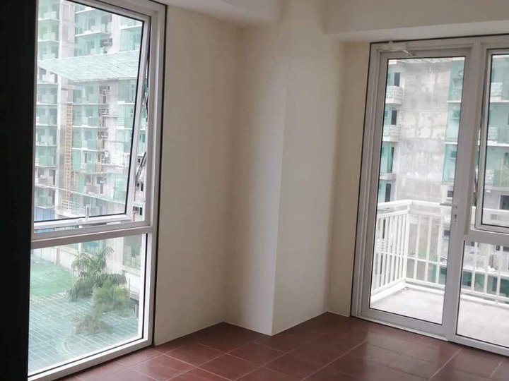 3br penthouse condo rent to own unit No downpayment along C5 kasara