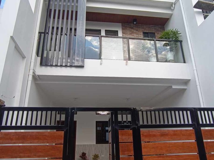 BRANDNEW TOWNHOUSE FOR SALE IN TEACHERS VILLAGE,QUEZON CITY