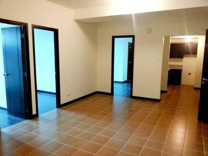 2 bedroom Rent to Own Condo RFO Condo for Sale in Makati San Lorenzo