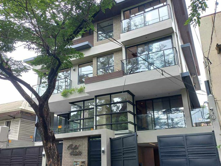 5 - Bedroom Duplex / Twin House For Sale in Quezon City