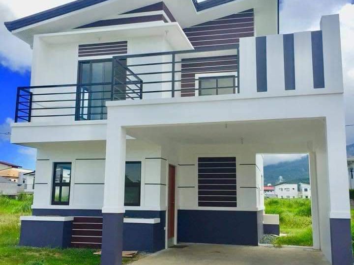 Ready for occupancy house and lot in Sto.tomas Batangas