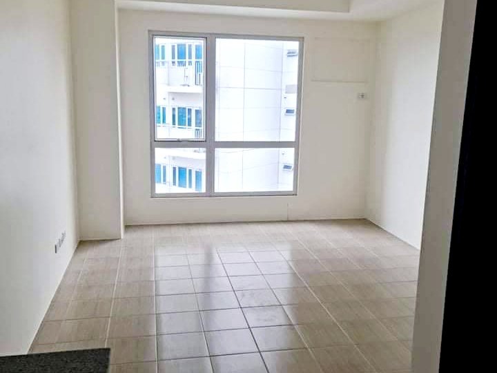 RFO 1 Bedroom RENt to Own Condo in Mandaluyong BGC Makati