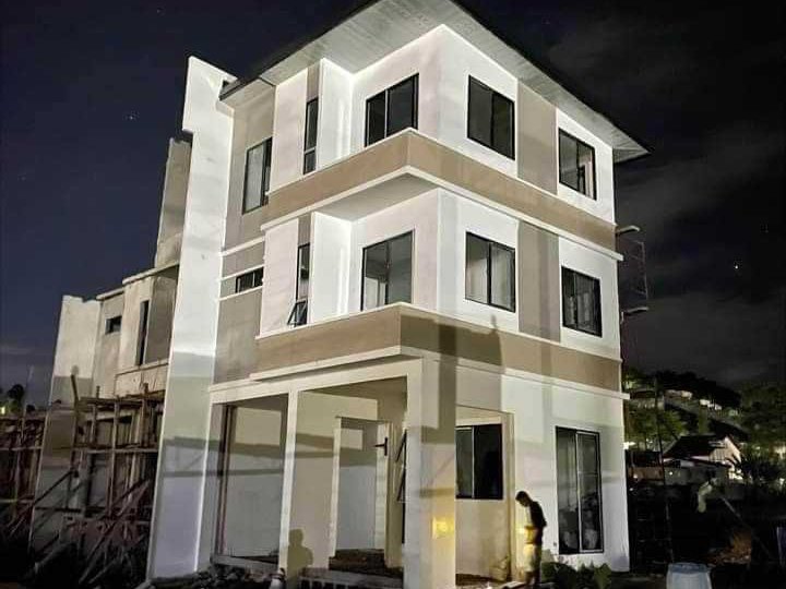 3-bedroom Townhouse For Sale in Cebu City
