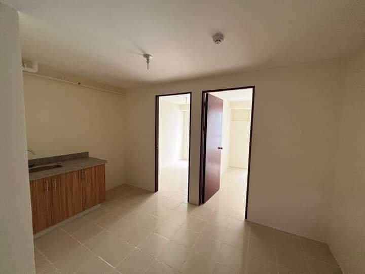 30.60sqm 2 bedroom w/ Bathroon & Sink Condo Unit for sale in Manila.