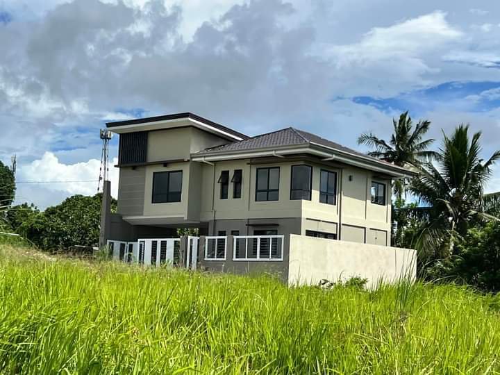 HOUSE AND LOT FOR SALE IN SILANG CAVITE (FULLY FURNISHED)