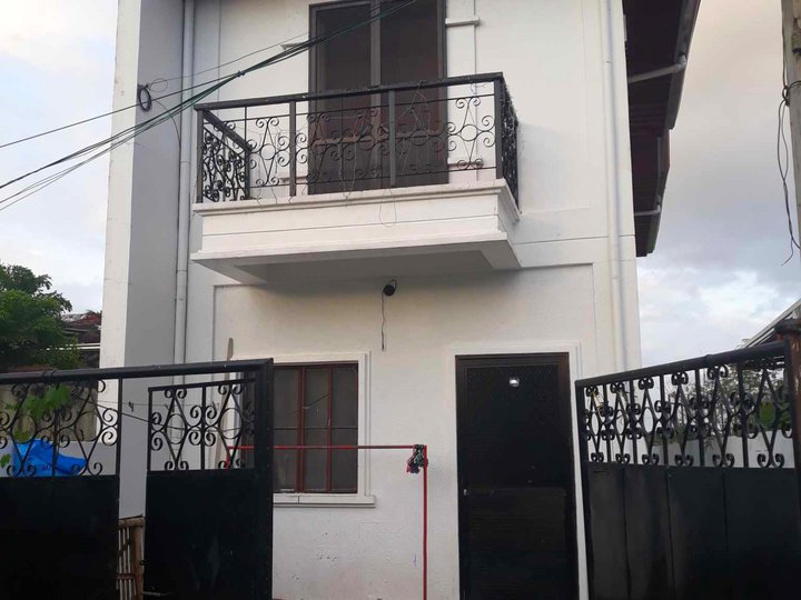2 storey fully furnished residential house in Los Banos, Laguna