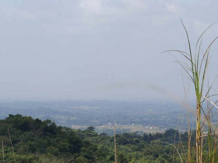 Overlooking installment lot in DRT, Bulacan