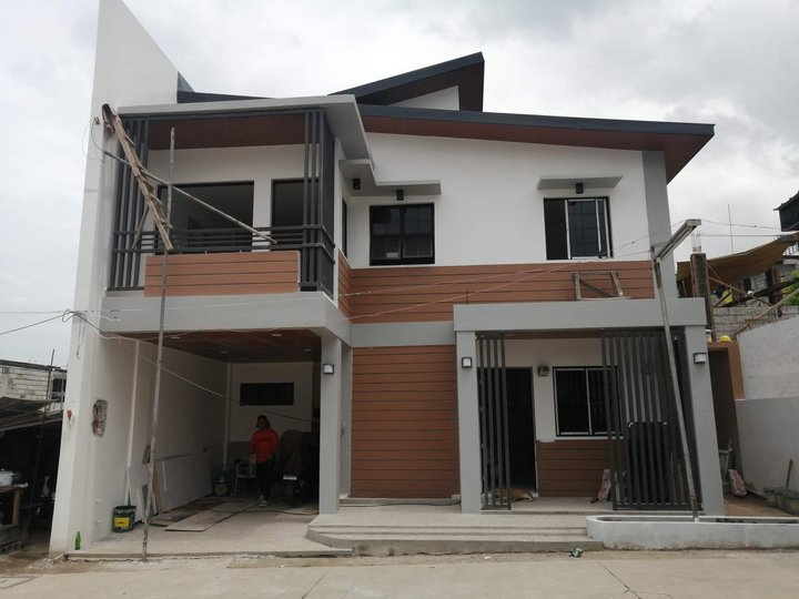 Modern Single Attached In Caloocan City