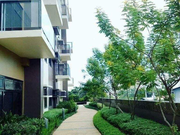 Quality affordable RFO 1 BR Condo unit near universities and malls