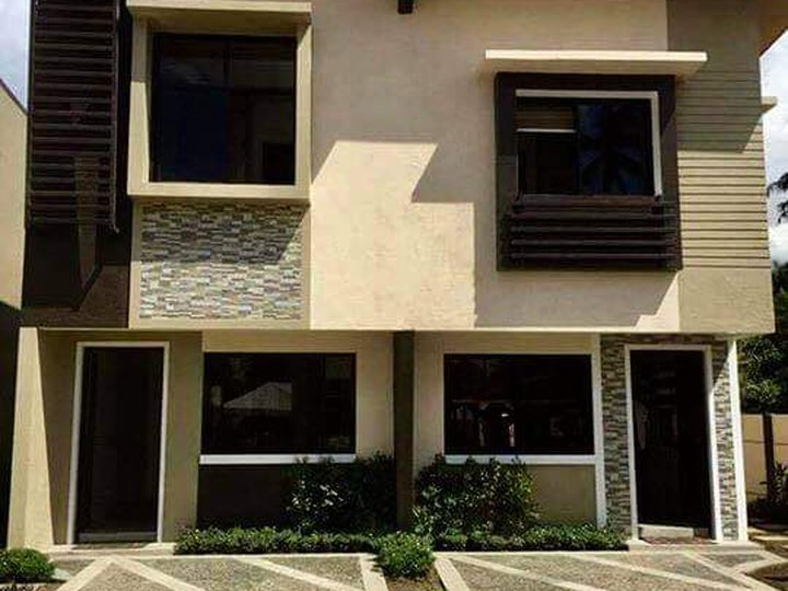 Ready For Occupancy  House in lot for Sale  Near  Tagaytay City