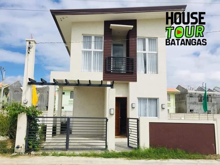 Elegant 2 Bedrooms House and Lot in Batangas