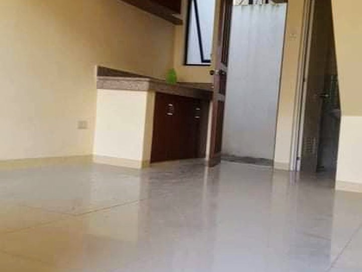 Townhouse for sale in paranaque