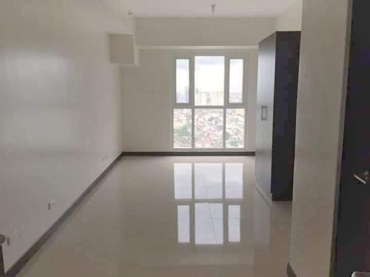 5% Down Payment Movein Condo in EDSA Mandaluyong City near BGC Makati