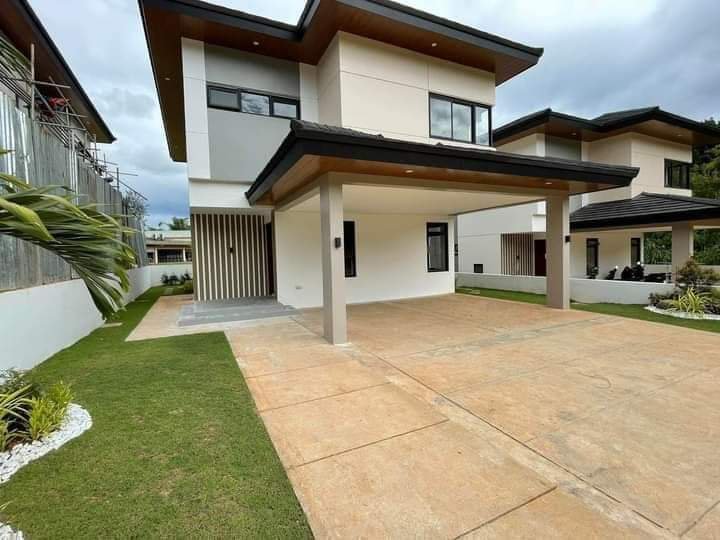 2 STOREY PROMINADE HOUSE @ SUNVALLEY ANTIPOLO