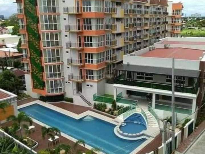 Lancris Residences/ Better Living Subdivision Paranaque Condominiums